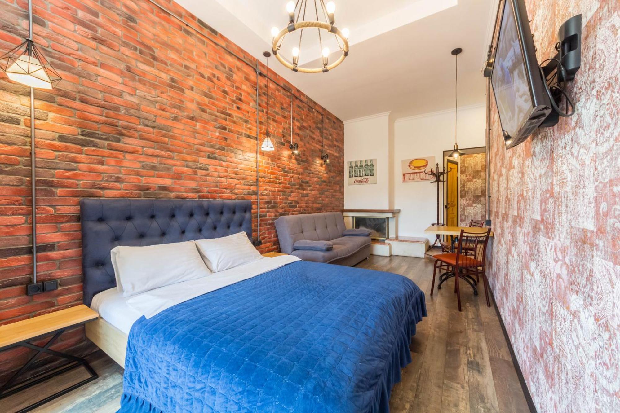 דירה Loft Design Near Maidan קייב